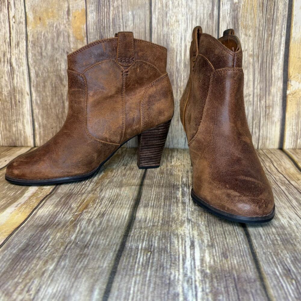 Clarks Brown Leather Western‎ Cowgirl Boho Hippie Ankle Booties Womens Sz 7.5